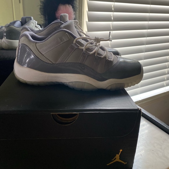 Jordan 11 - Picture 2 of 8